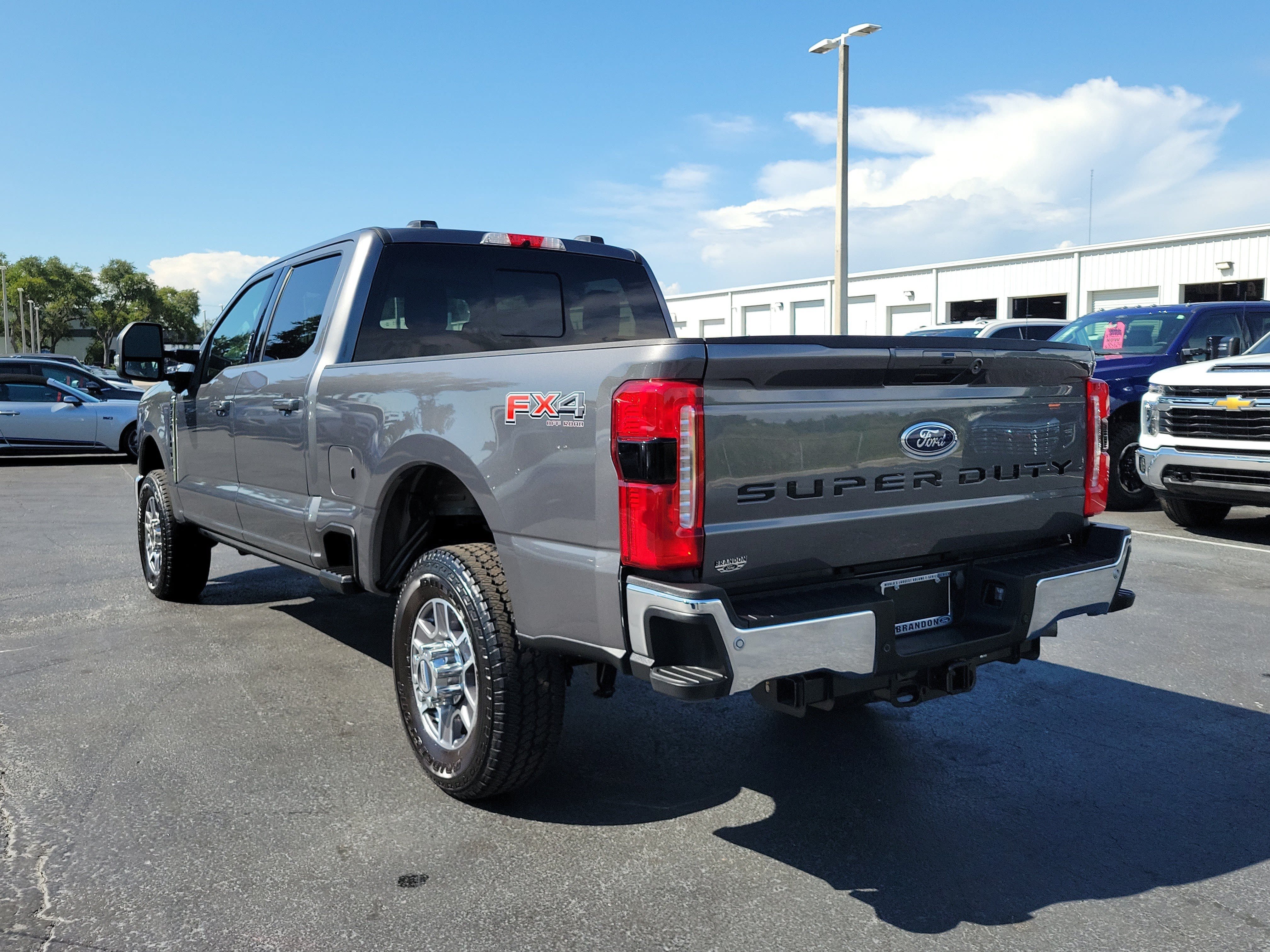 Certified 2023 Ford F250 Lariat w/ FX4 Off-Road Package AWD/4WD image 7