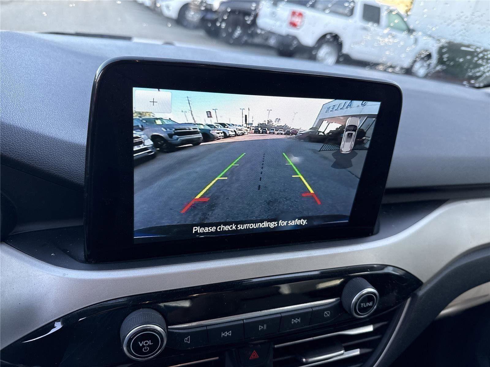 Certified 2020 Ford Escape SEL image 8