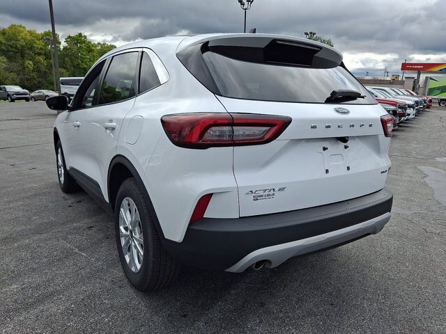 Certified 2023 Ford Escape Active AWD/4WD image 5