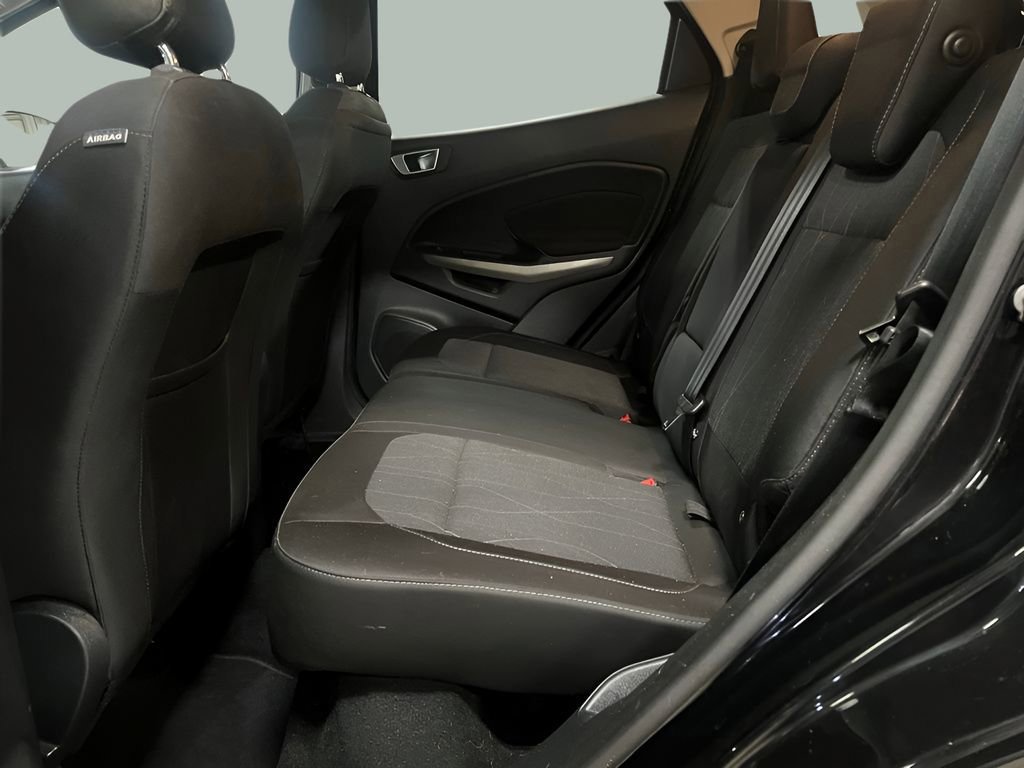 Certified 2018 Ford EcoSport SE image 37