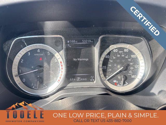 Used 2018 Nissan Titan SV w/ SV Convenience Package AWD/4WD image 19