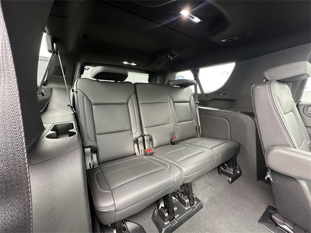Used 2024 GMC Yukon XL Denali w/ Advanced Technology Package image 40