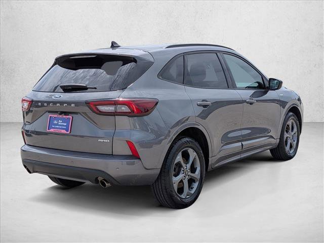 Certified 2023 Ford Escape ST-Line w/ Tech Pack #1 AWD/4WD image 5