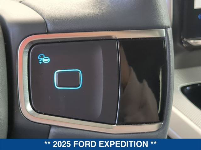 Certified 2025 Ford Expedition Active RWD image 15
