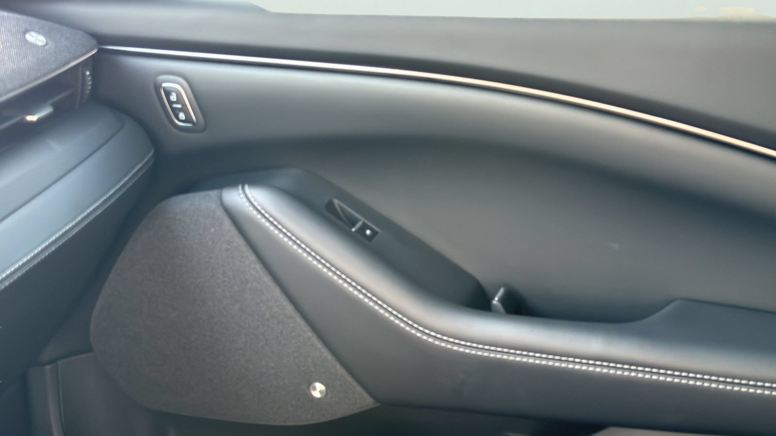 Certified 2023 Ford Mustang Mach-E Premium RWD image 23
