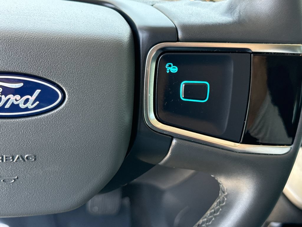 Certified 2025 Ford Expedition Active RWD image 16