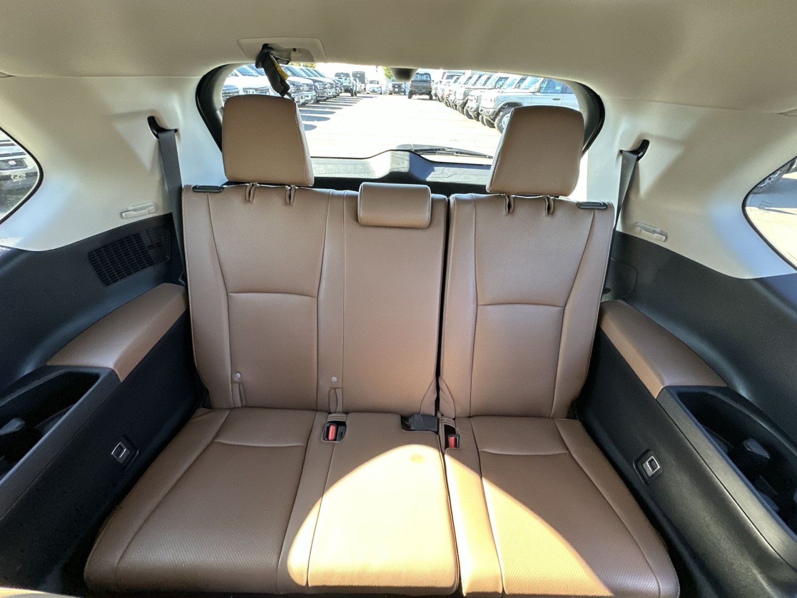 Used 2025 Toyota Grand Highlander AWD image 27
