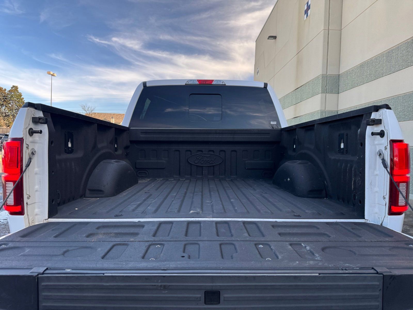 Certified 2020 Ford F150 XLT w/ Equipment Group 302A Luxury image 20