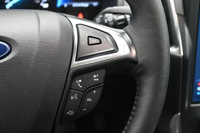 Certified 2024 Ford Edge Titanium AWD/4WD image 14