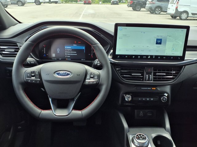 Certified 2025 Ford Escape ST-Line Select w/ Tech Pack #1 AWD/4WD image 9