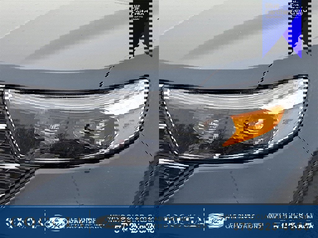 Certified 2022 Ford Explorer XLT w/ Equipment Group 202A image 9