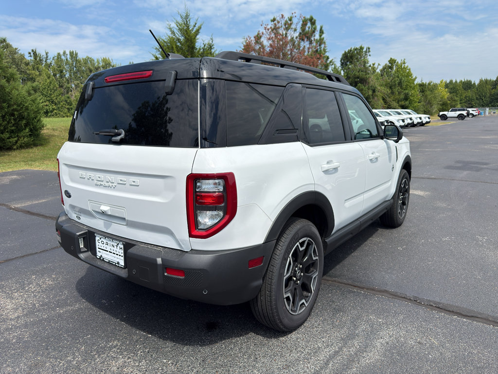 Certified 2025 Ford Bronco Sport Outer Banks w/ Outer Banks Tech Package+ AWD/4WD image 7
