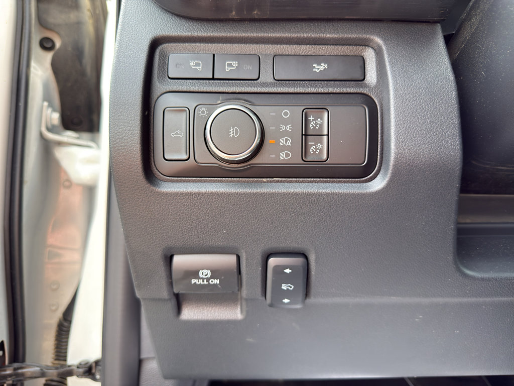 Certified 2024 Ford F350 Lariat AWD/4WD image 25
