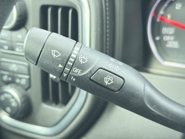 Used 2020 Chevrolet Silverado 1500 LT w/ LT Value Package AWD/4WD image 25