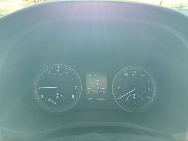 Used 2018 Hyundai Tucson SE image 19