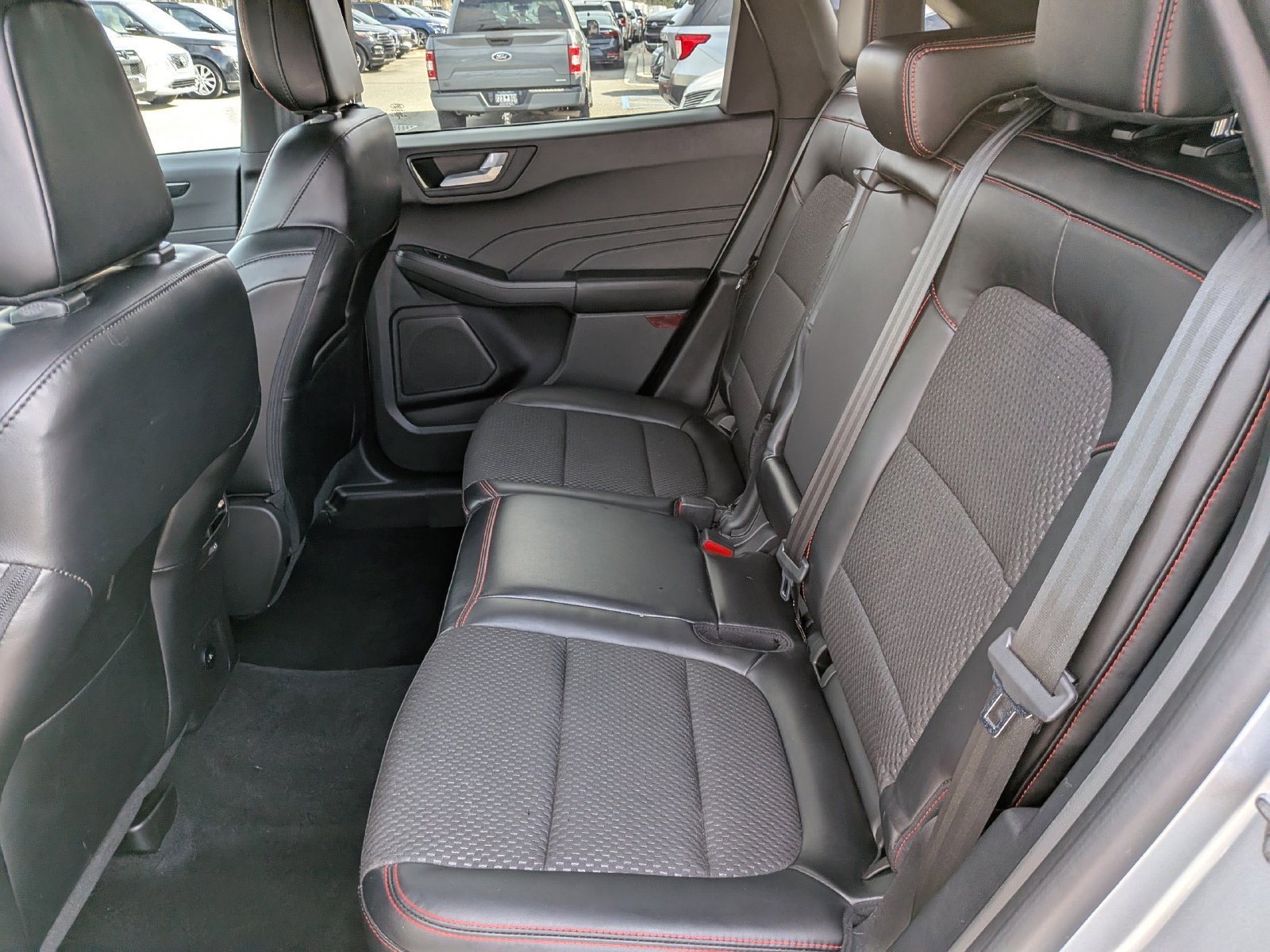 Certified 2023 Ford Escape ST-Line Select w/ Tech Pack #1 AWD/4WD image 16