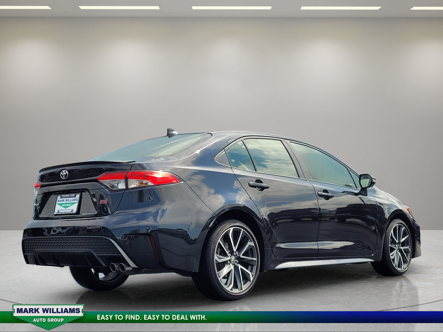 Used 2022 Toyota Corolla SE FWD image 4