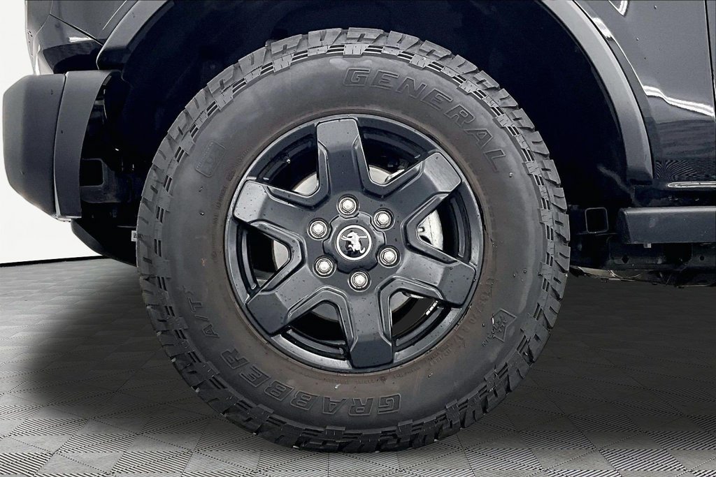 Certified 2024 Ford Bronco Black Diamond AWD/4WD image 9