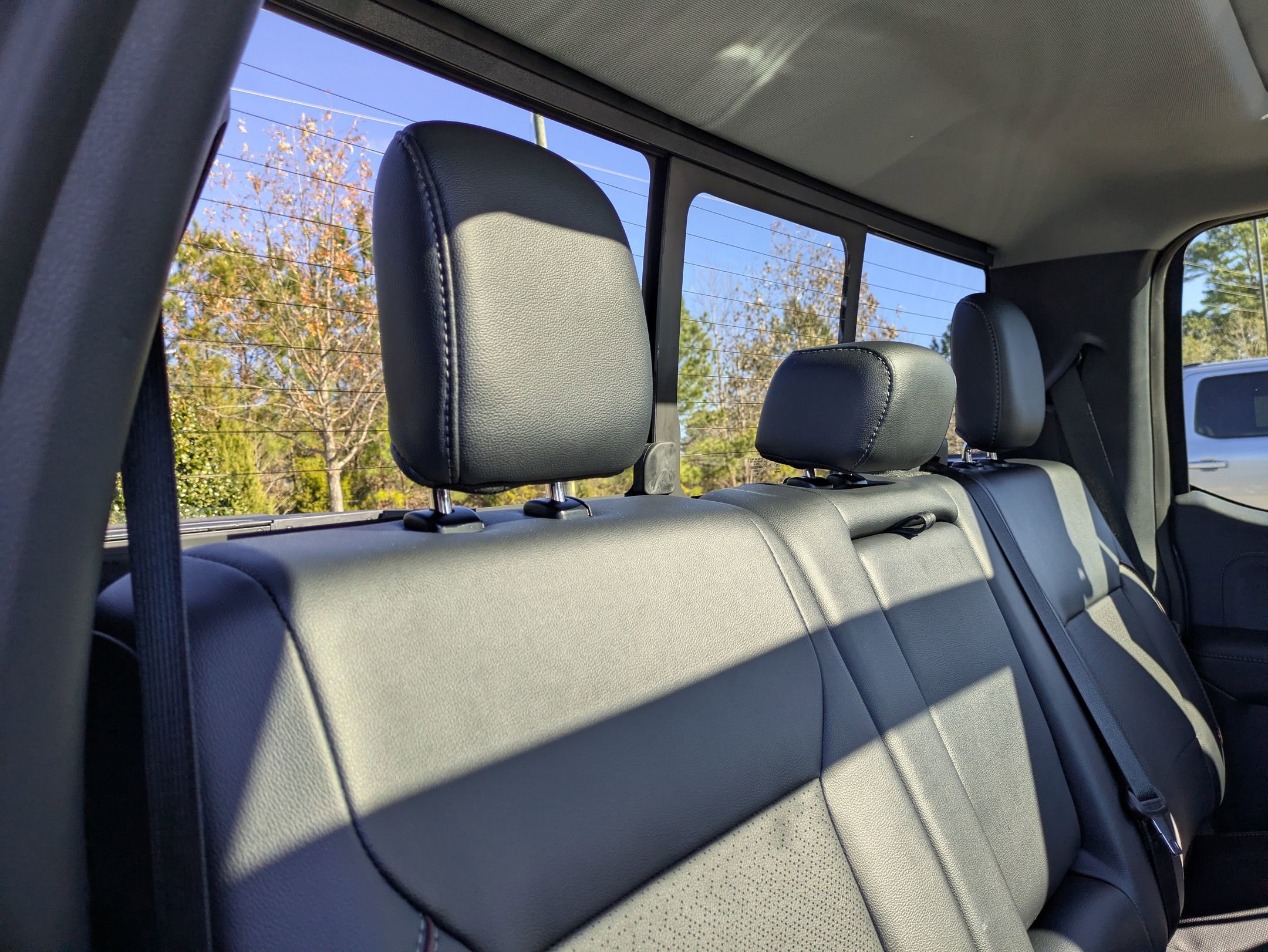 Certified 2023 Ford F150 Lariat w/ Equipment Group 502A High image 41