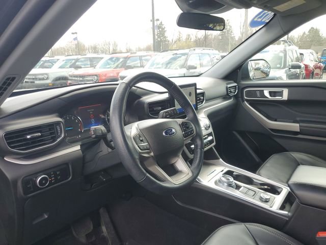 Certified 2023 Ford Explorer XLT w/ Equipment Group 202A image 14