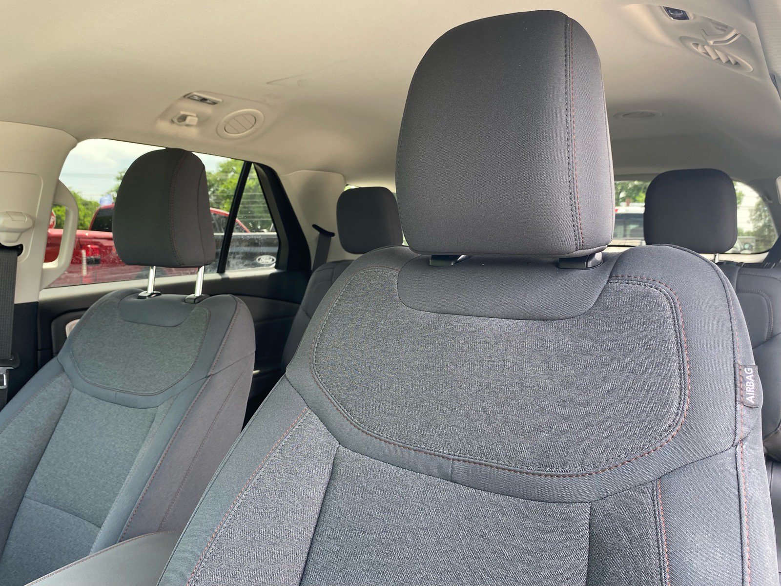 Certified 2025 Ford Explorer Active RWD image 17