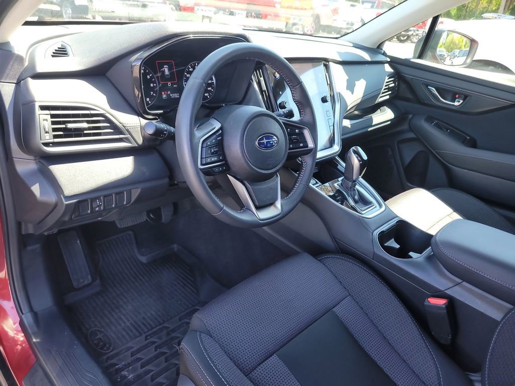 Used 2025 Subaru Outback Premium image 16