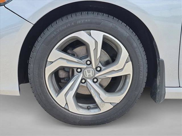 Used 2018 Honda Accord EX image 24