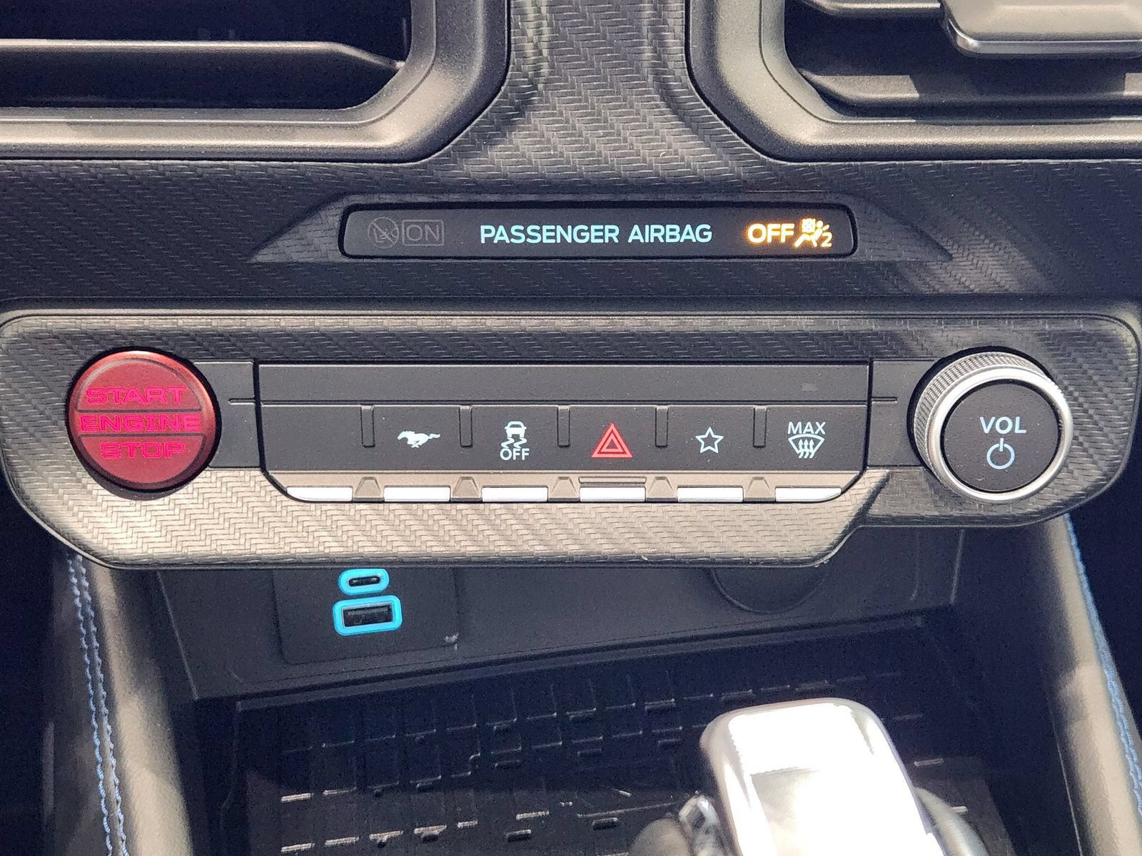 Certified 2024 Ford Mustang Dark Horse RWD image 16