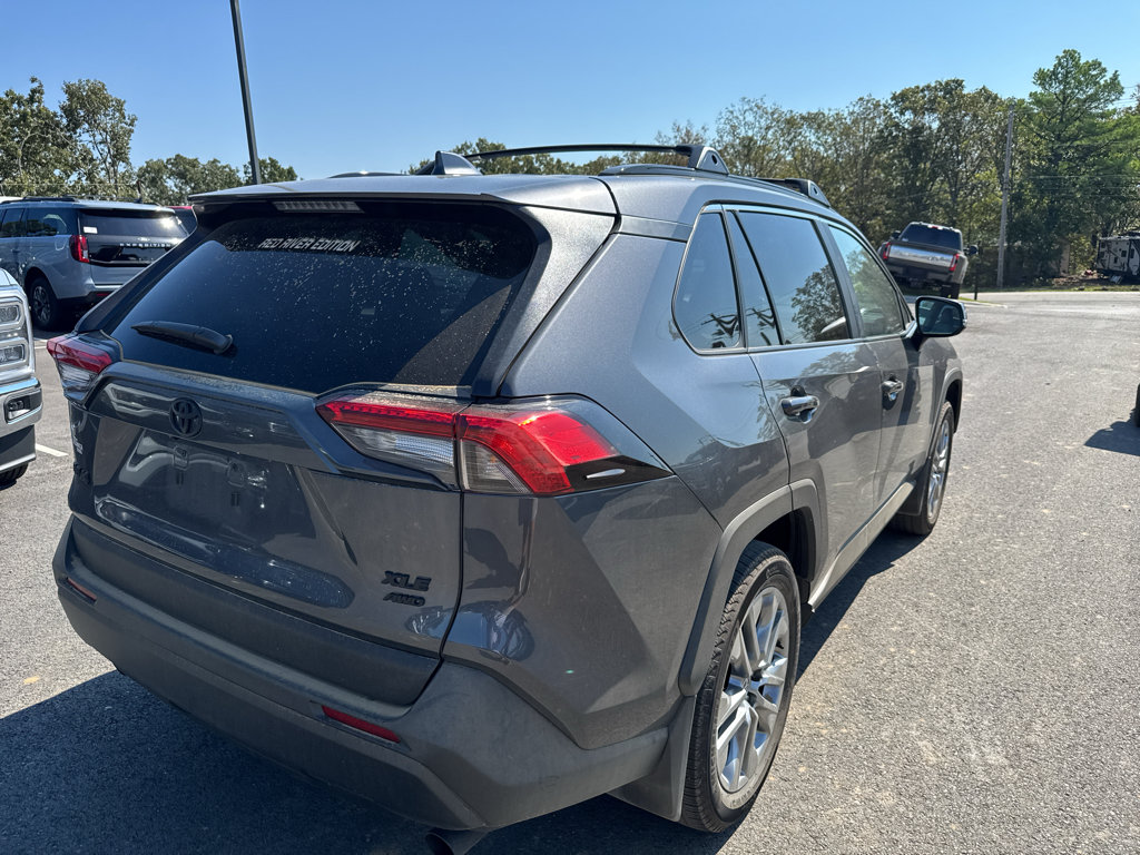 Used 2025 Toyota RAV4 XLE Premium w/ Weather Package AWD/4WD image 5