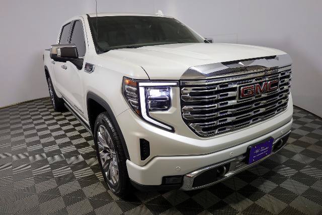 Used 2023 GMC Sierra 1500 Denali AWD/4WD image 5