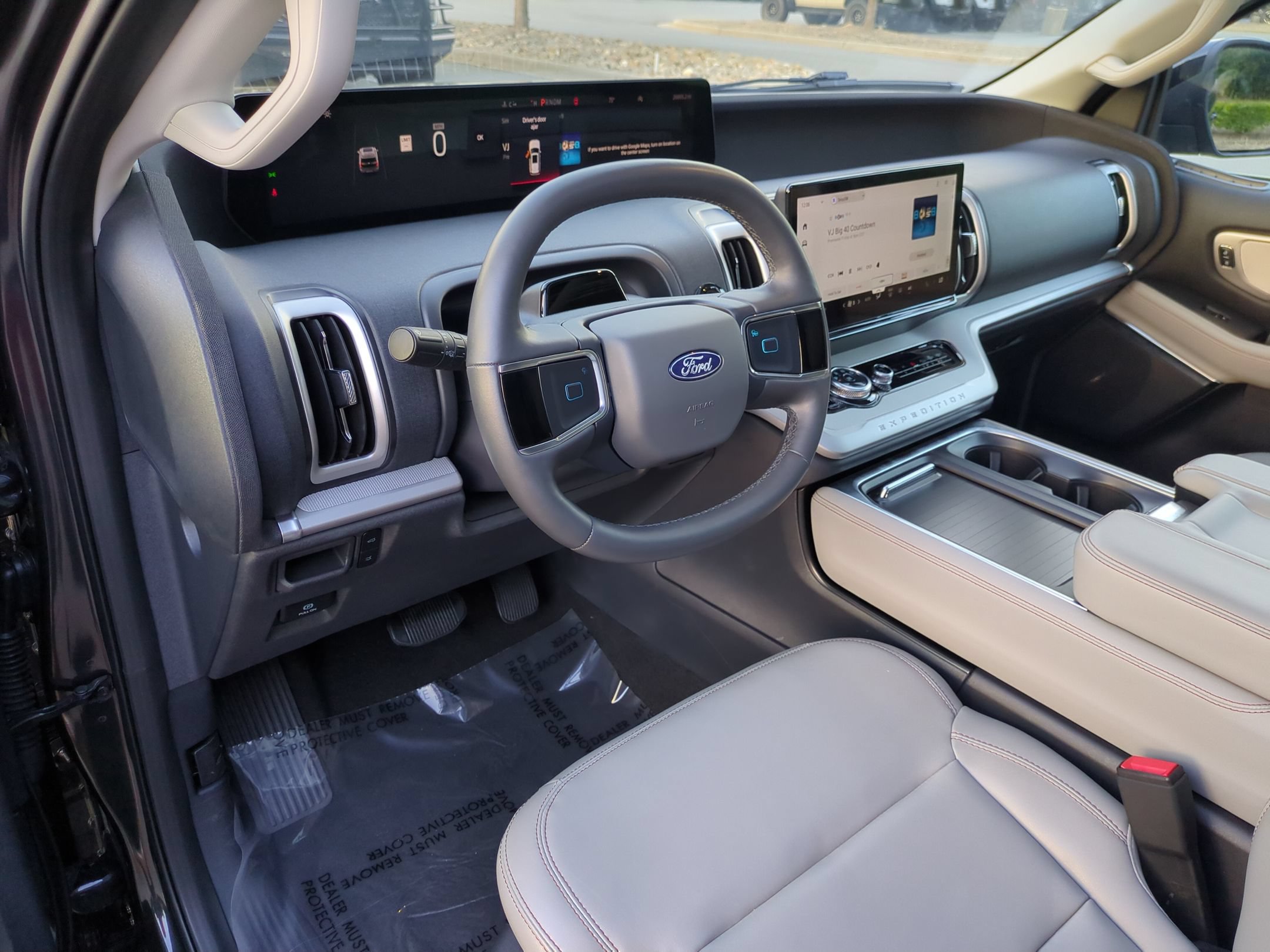 Certified 2025 Ford Expedition Active RWD image 16