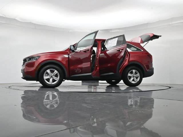 Used 2022 Kia Sorento LX FWD image 54