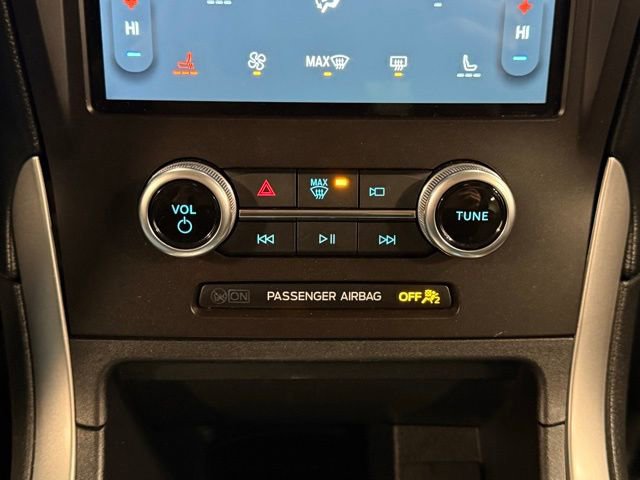 Certified 2021 Ford Edge SEL w/ Convenience Package image 28