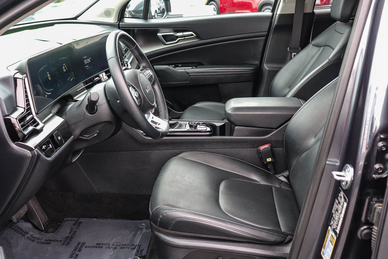Used 2024 Kia Sportage EX FWD image 18