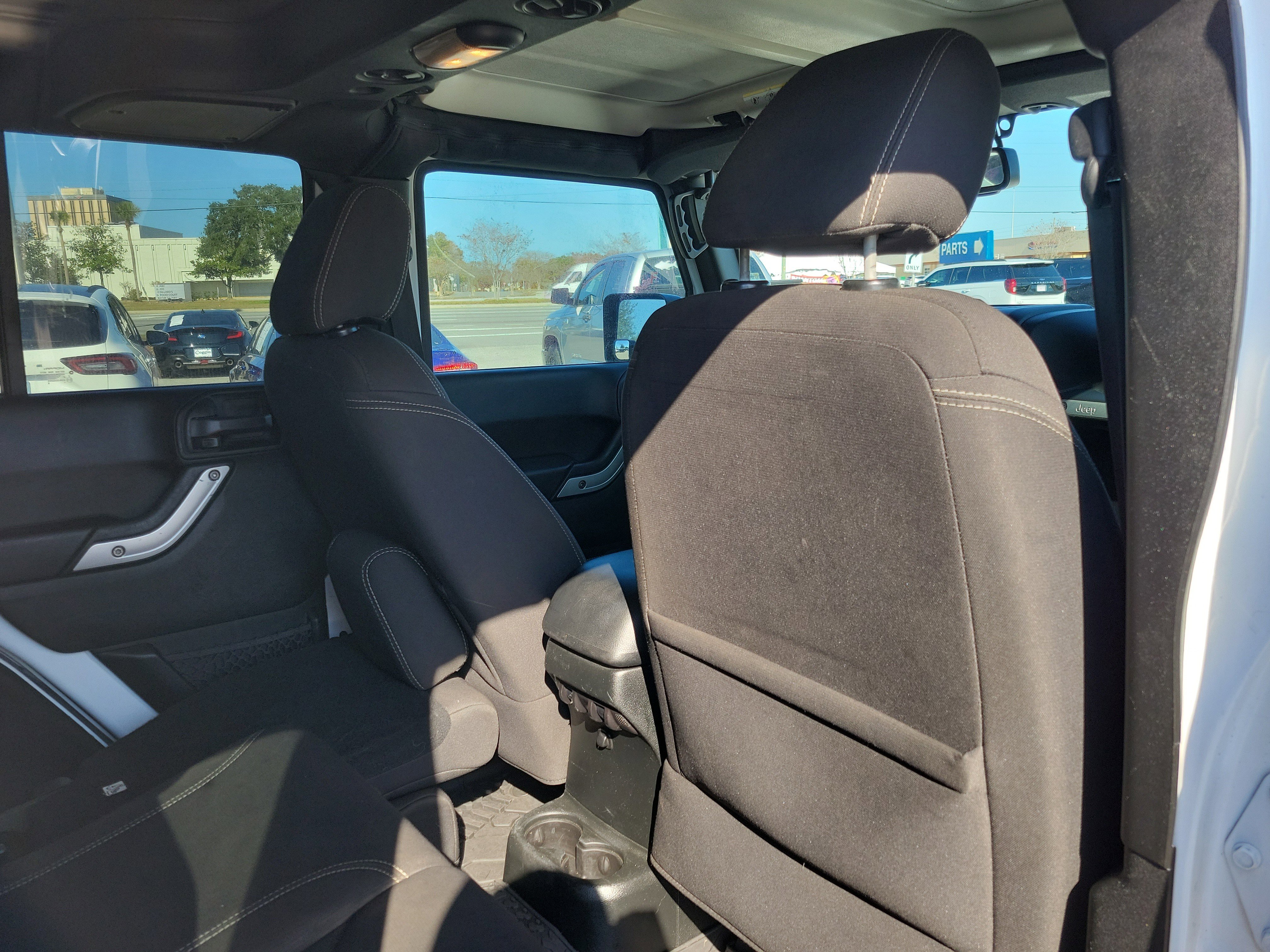 Used 2017 Jeep Wrangler Unlimited Sahara w/ Max Tow Package image 24