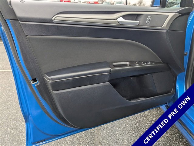 Certified 2020 Ford Fusion SE image 12