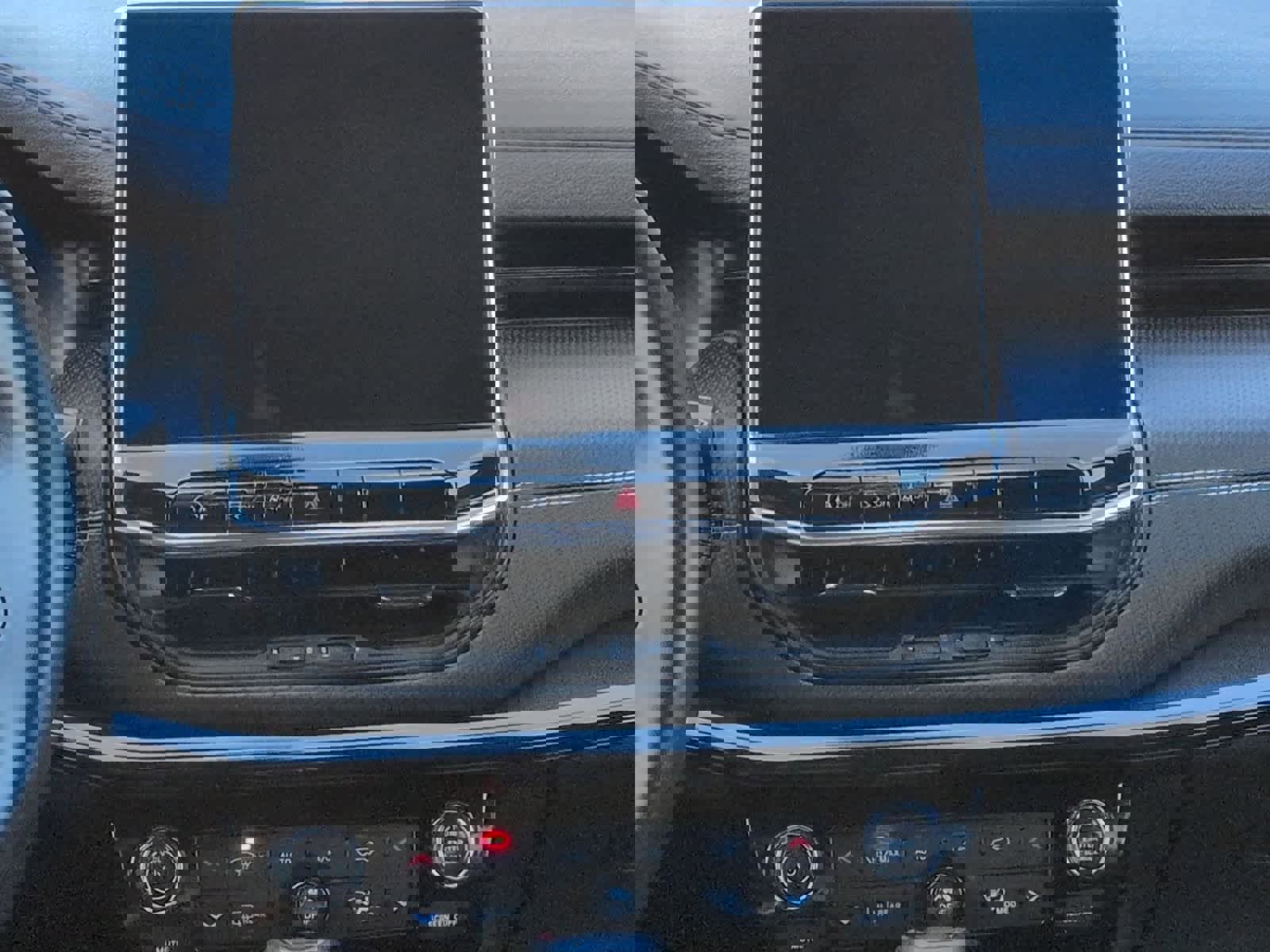 Used 2022 Jeep Compass Altitude w/ Convenience Group image 28