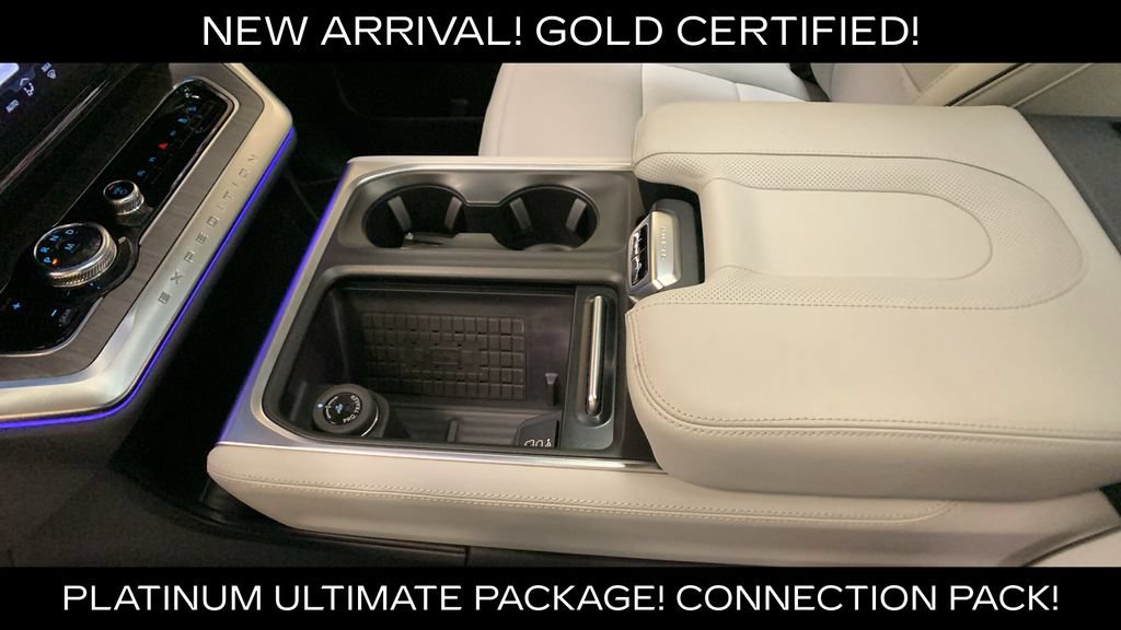 Certified 2025 Ford Expedition Platinum w/ Platinum Ultimate Package AWD/4WD image 46