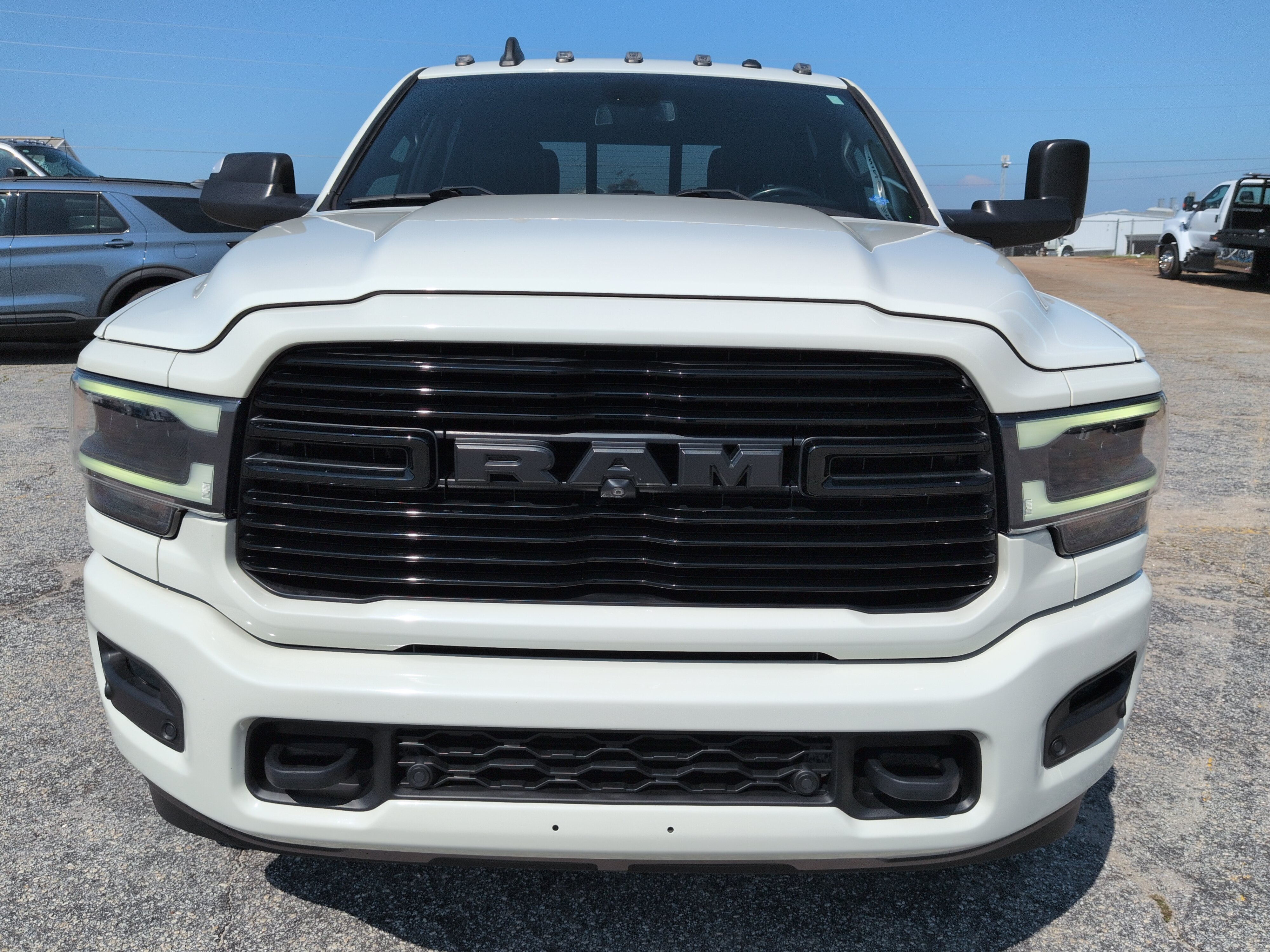 Used 2020 RAM 3500 Laramie AWD/4WD image 7
