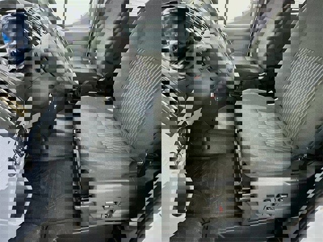 Certified 2019 Ford Transit 350 XL image 9