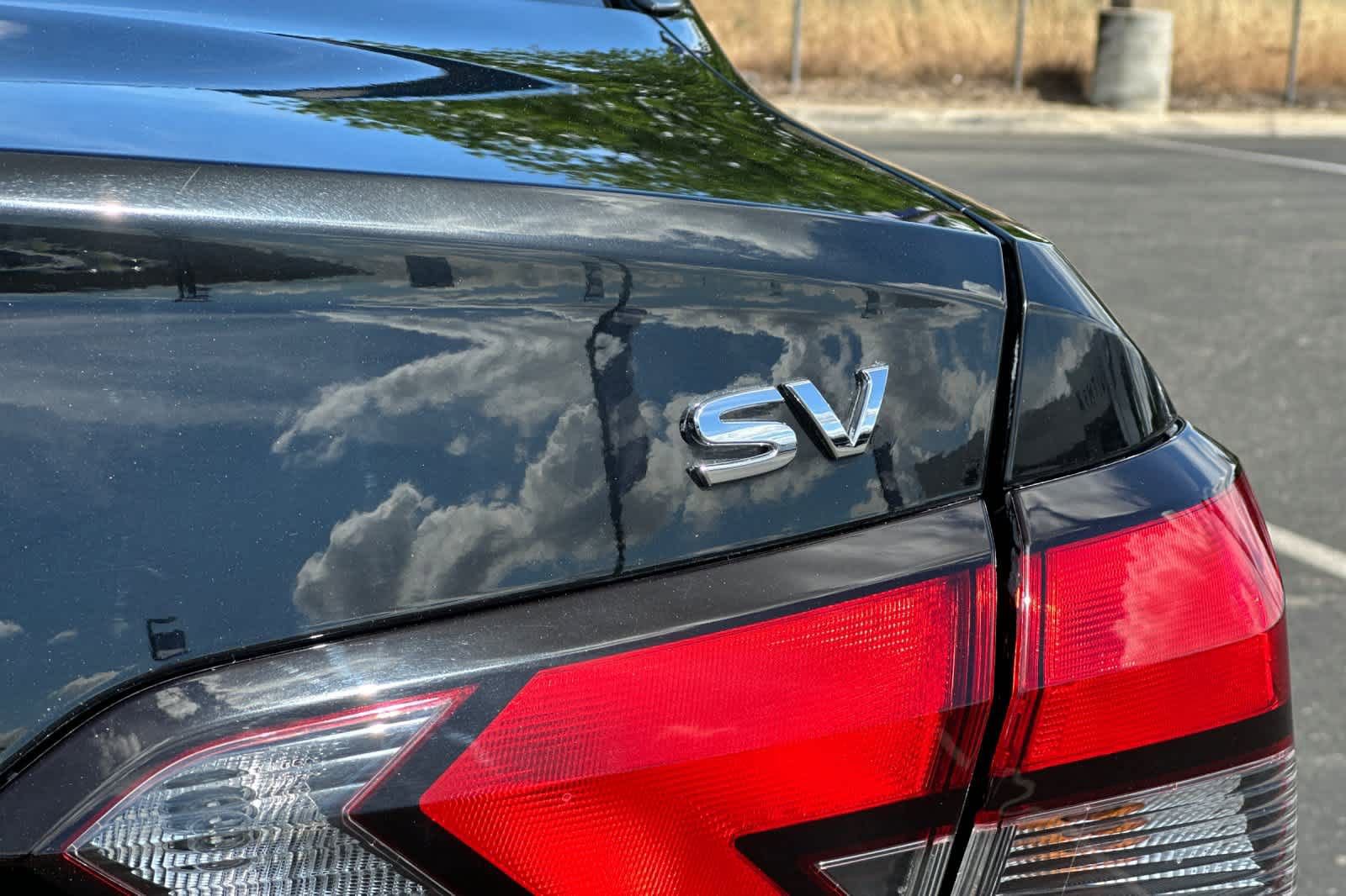 Used 2021 Nissan Versa SV image 26