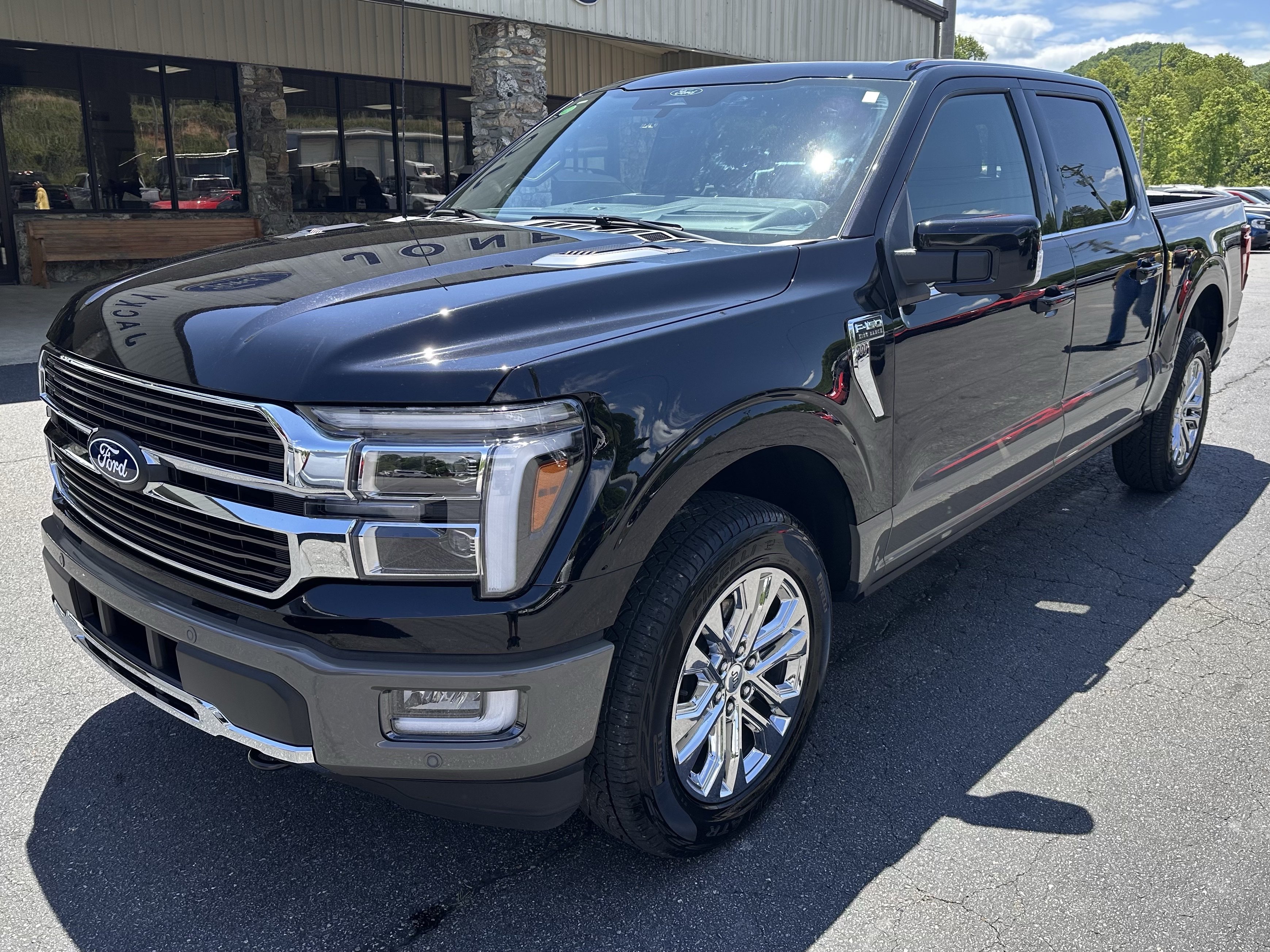 Certified 2025 Ford F150 King Ranch w/ FX4 Off-Road Package AWD/4WD image 2