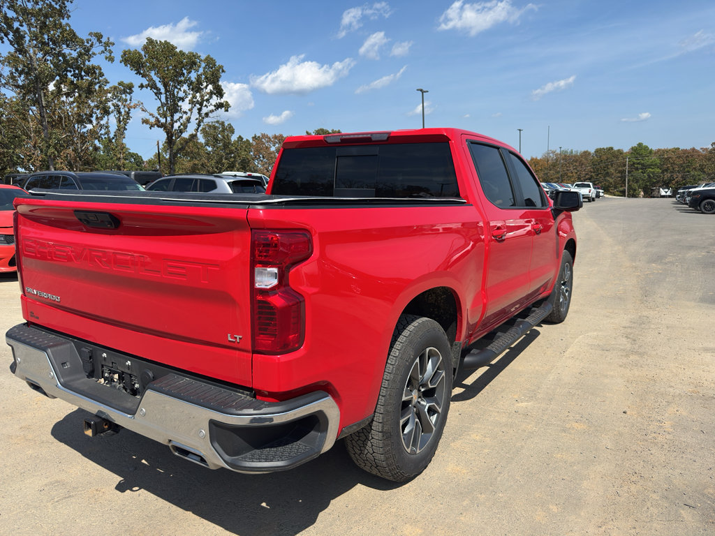 Used 2025 Chevrolet Silverado 1500 LT AWD/4WD image 5