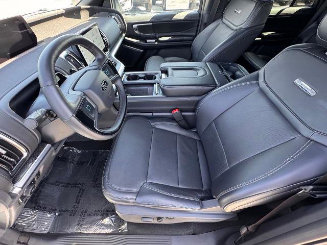 Certified 2025 Ford Expedition Platinum w/ Stealth Appearance Package AWD/4WD image 18