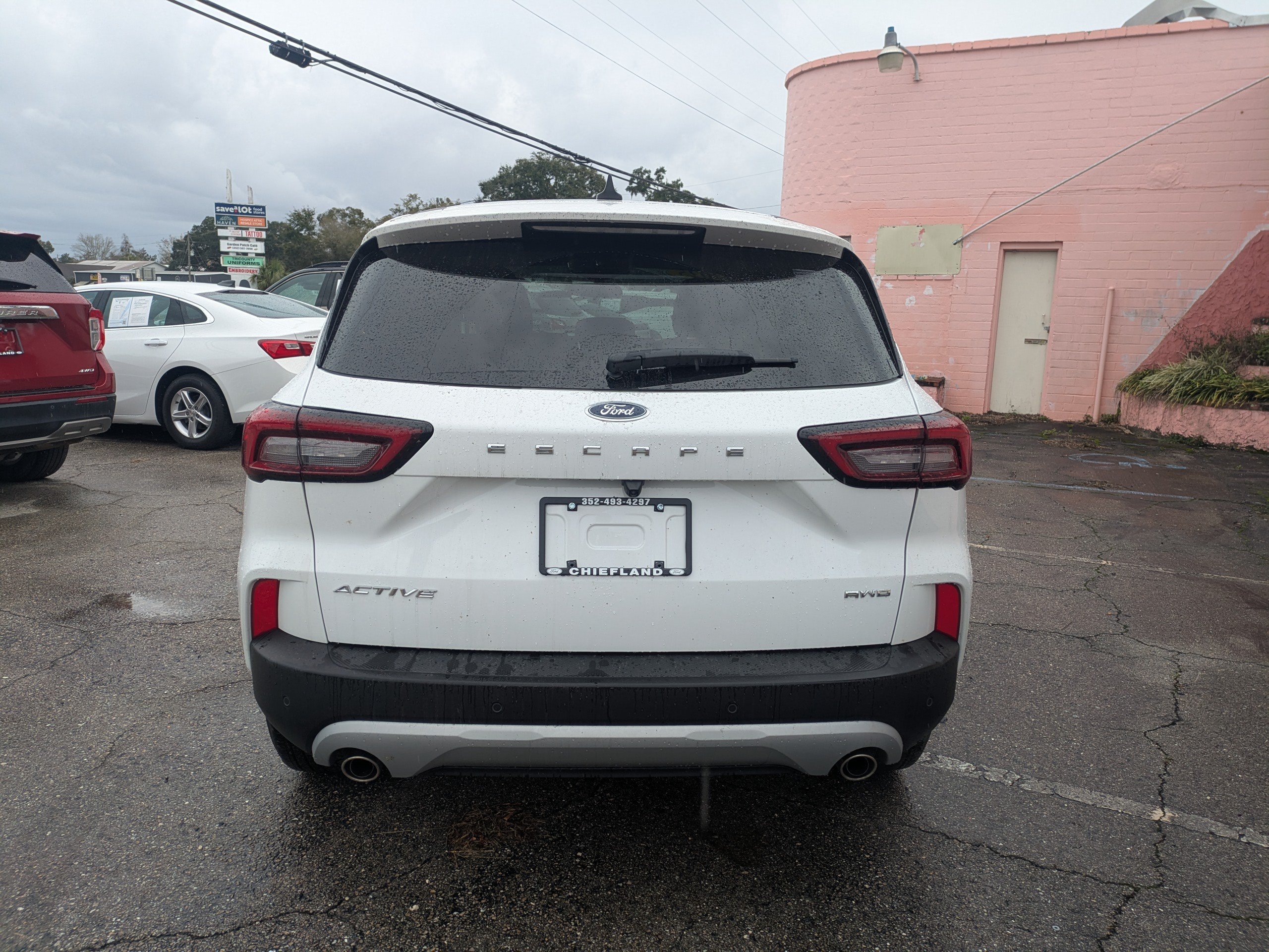 Certified 2025 Ford Escape Active w/ Tech Pack #1 AWD/4WD image 4