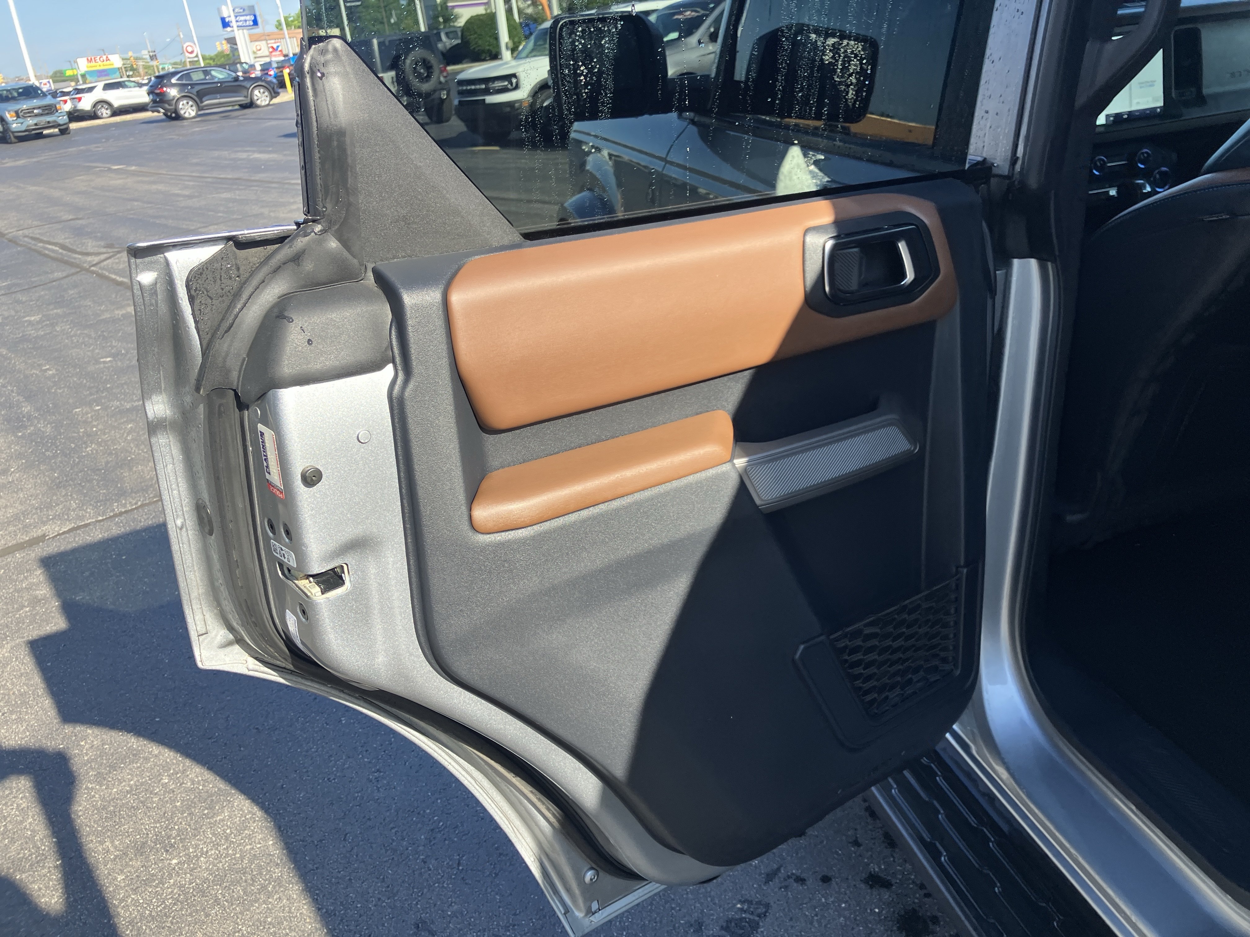 Certified 2023 Ford Bronco Outer Banks AWD/4WD image 13