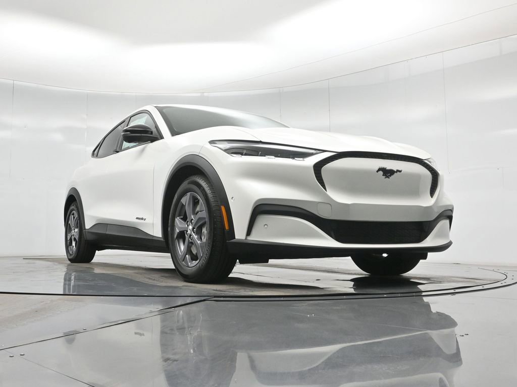 Certified 2023 Ford Mustang Mach-E Select image 5