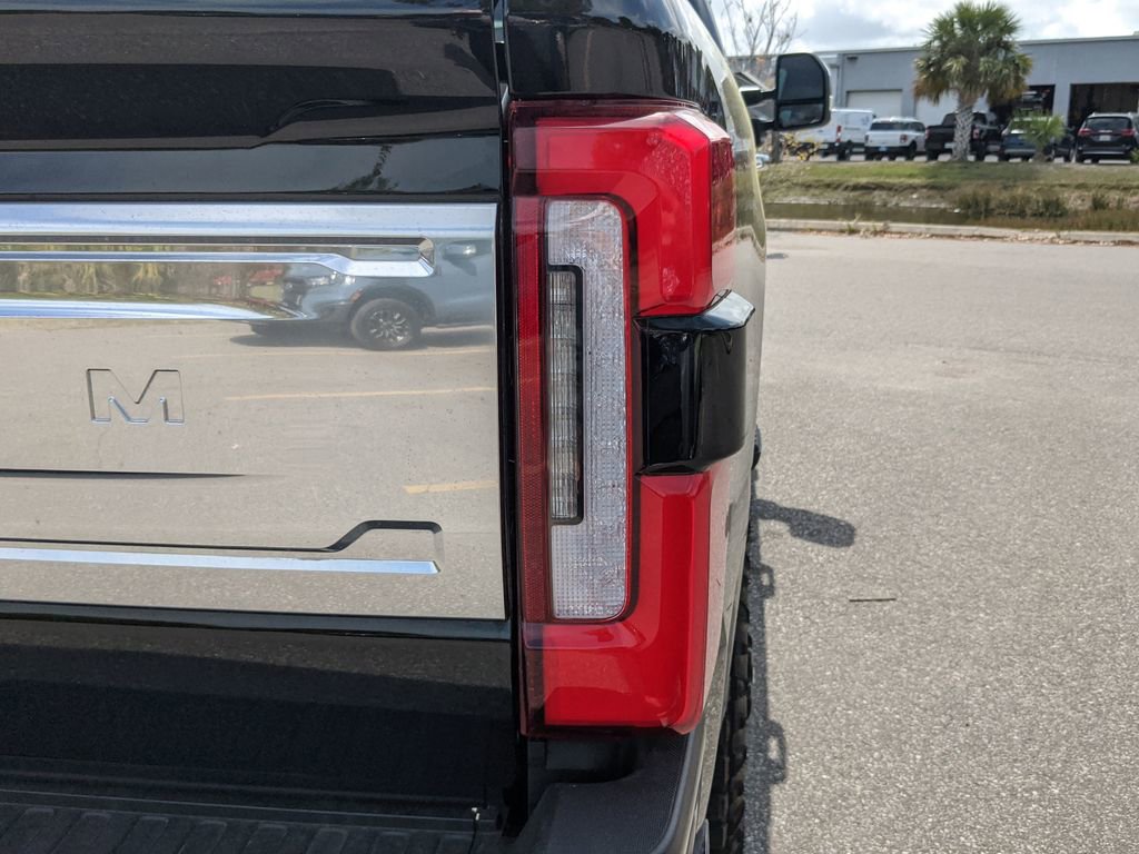 Certified 2024 Ford F250 Platinum w/ Tremor Off-Road Package image 12