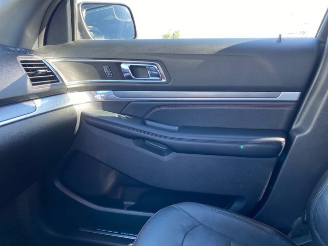 Certified 2018 Ford Explorer Sport AWD/4WD image 16