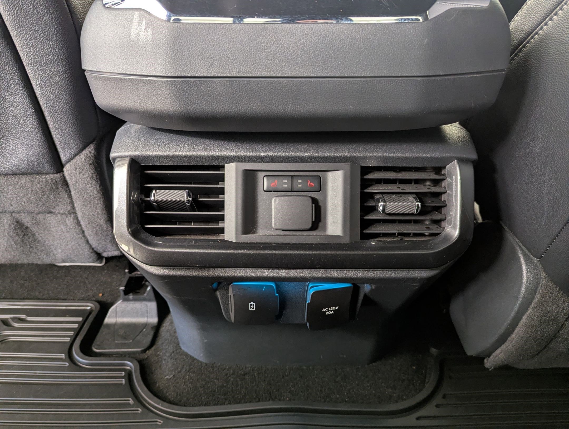 Certified 2022 Ford F150 Lariat w/ Equipment Group 502A High image 21